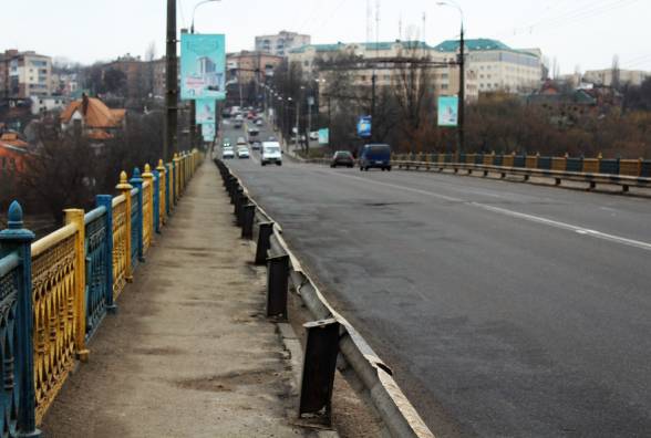 Фінансування ремонту Київського мосту у Вінниці було підвищено