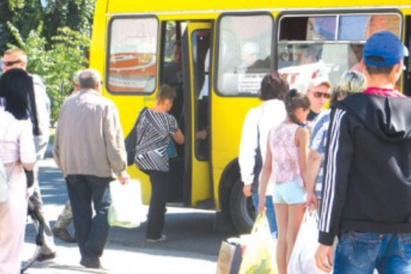 Полтавский совет переплатил 19 миллиоонов за перевозку льготников