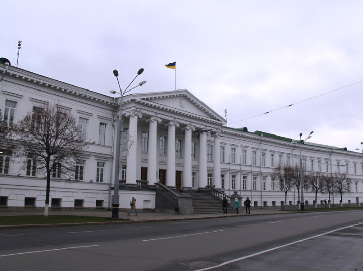 На охорону приміщення Полтавської міської ради витратили 1,2 мільйона гривень