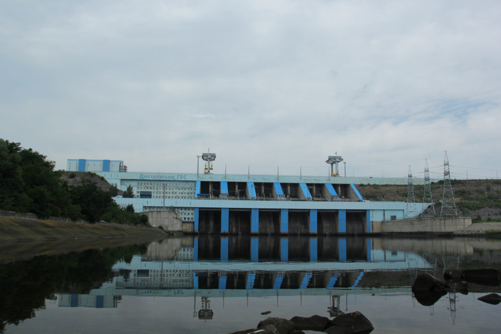 На реконструкцию дамб Днестровской ГЭС потратят 53 миллионов гривен